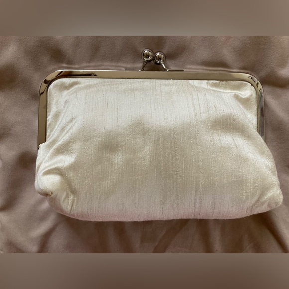 Bridal/Handcrafted Handbag By Constance - Picture 2 of 5